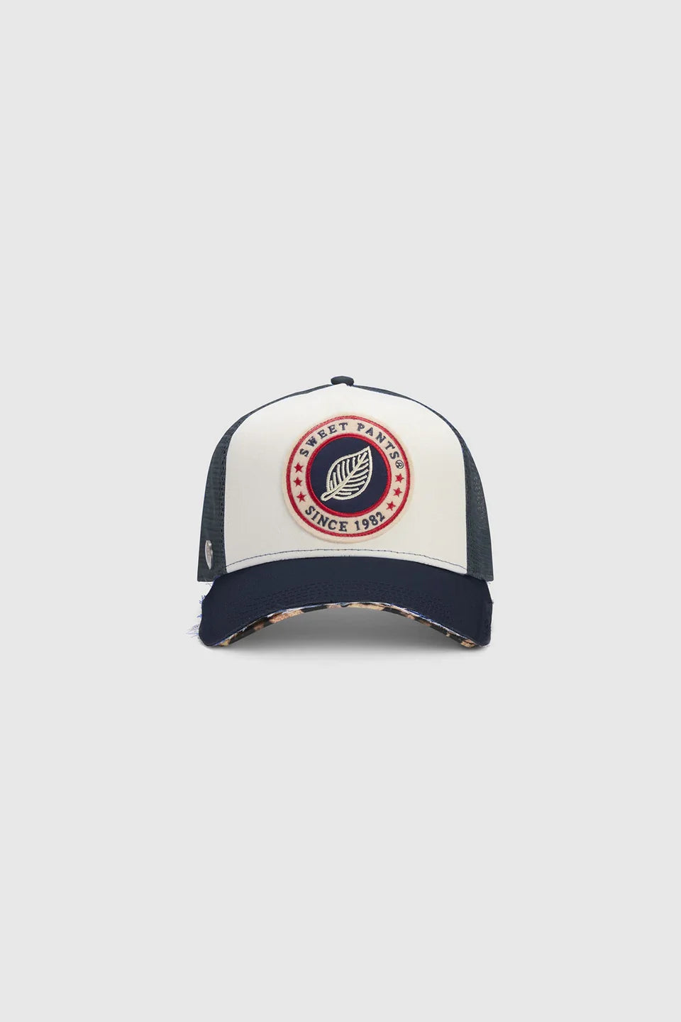 HOME RUN LEO NIGHT